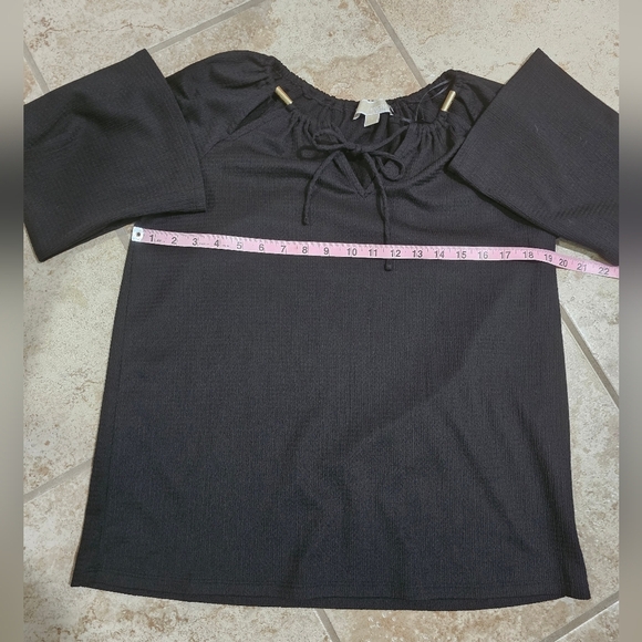 Michael Kors Black Textured Peasant Top Women’s Small Boho Minimalist Blouse - Picture 6 of 7
